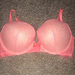 Push-up Victoria’s Secret bra